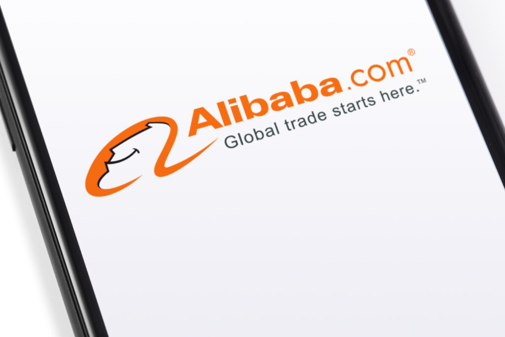 Alibaba Vs AliExpress Obor Desk