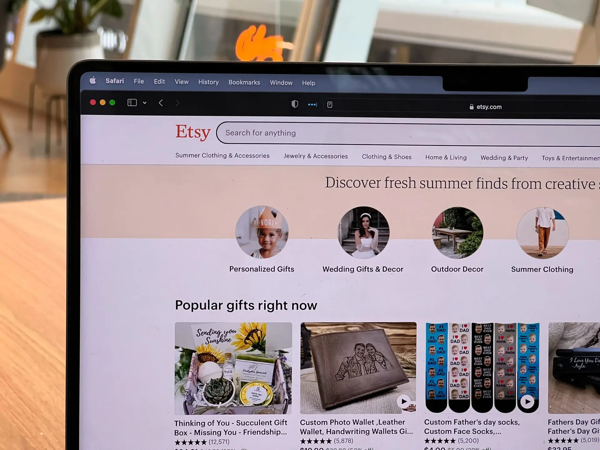 Dropshipping on Etsy: What You Need to Know